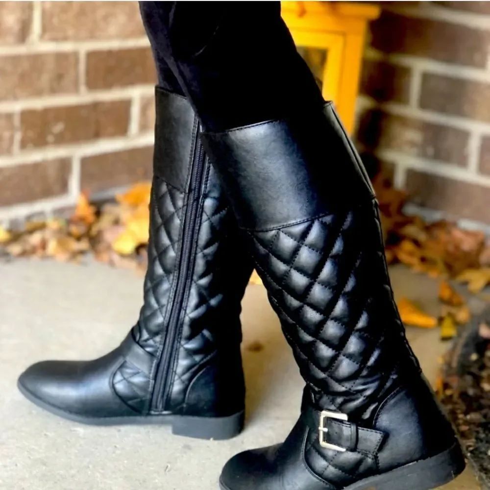 BRAND NEW SO MEMORY FOAM COMFORT AND SUPPORT AURORAA BLACK KID BOOT